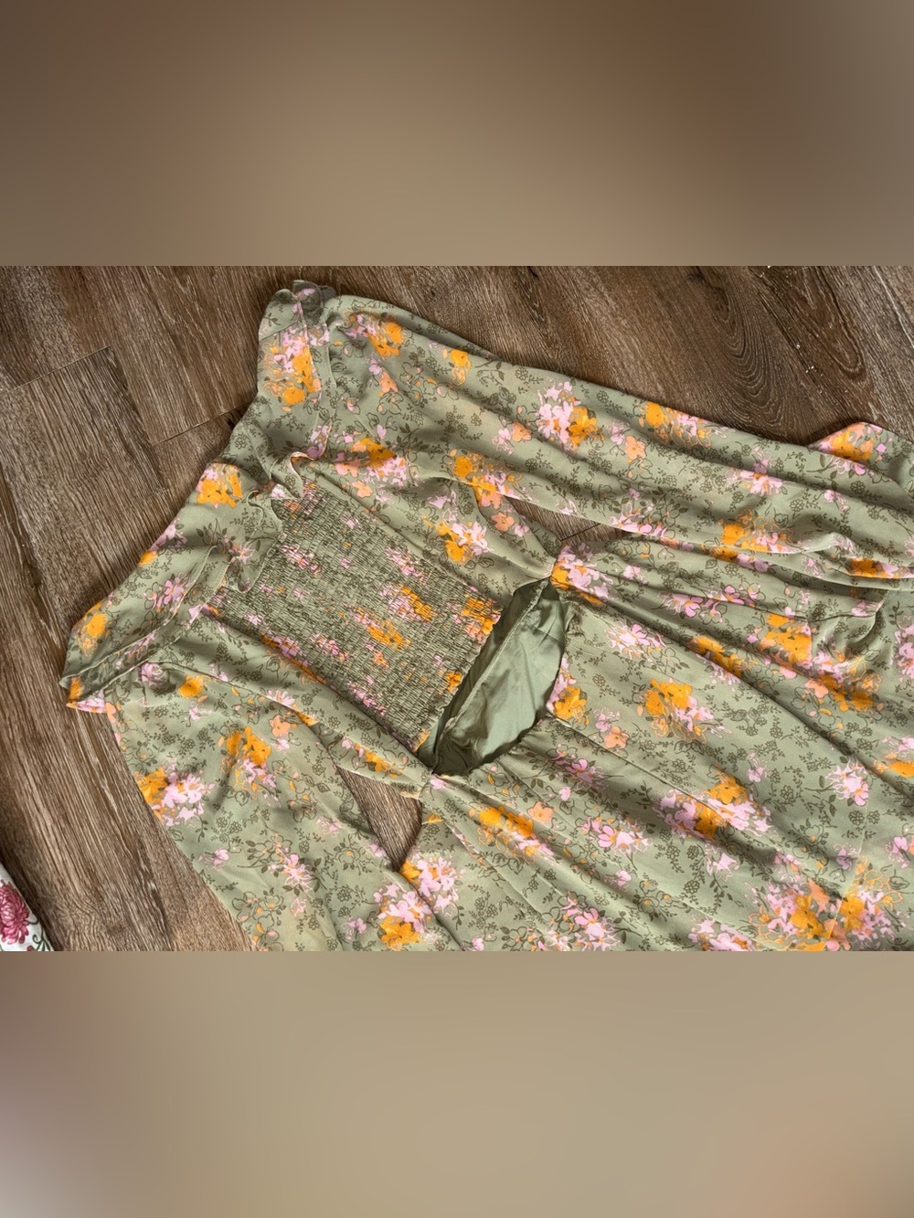 WAYF Floral Ruffle Tiered Cottagecore Feminine Cut Out Green Maxi Dress Small - Picture 7 of 8